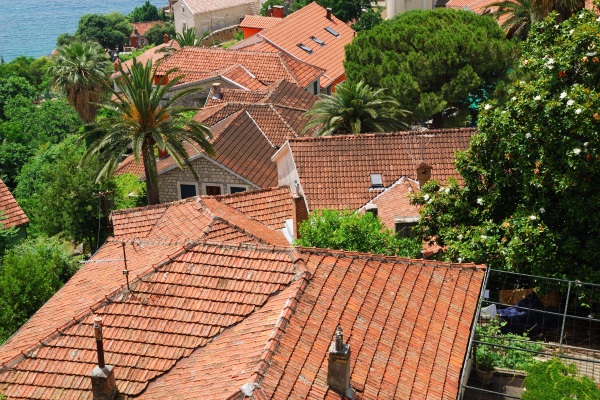 combination clay asphalt shingle roofs