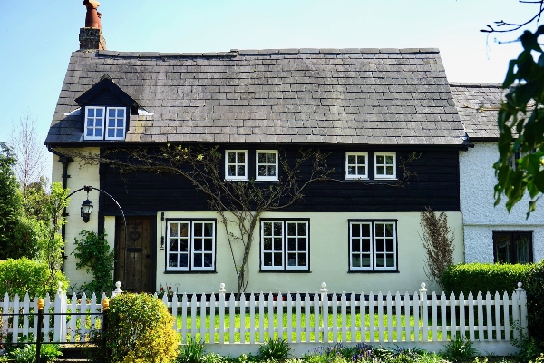 front view of house with old roof